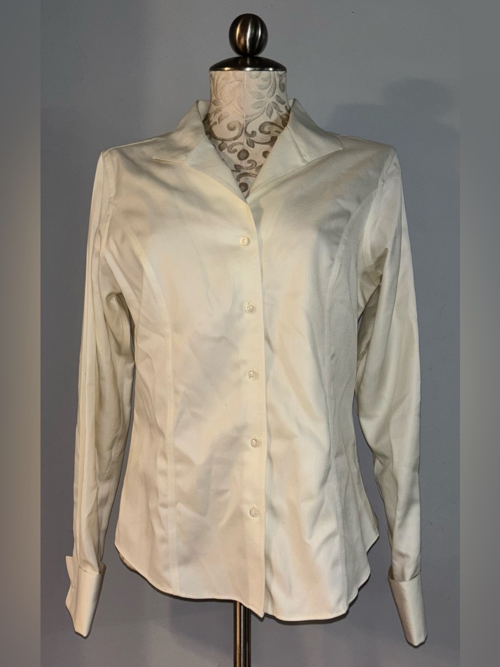 Brook Brothers Italy Button Down Semi Fitted 100% Cotton Top Size 10